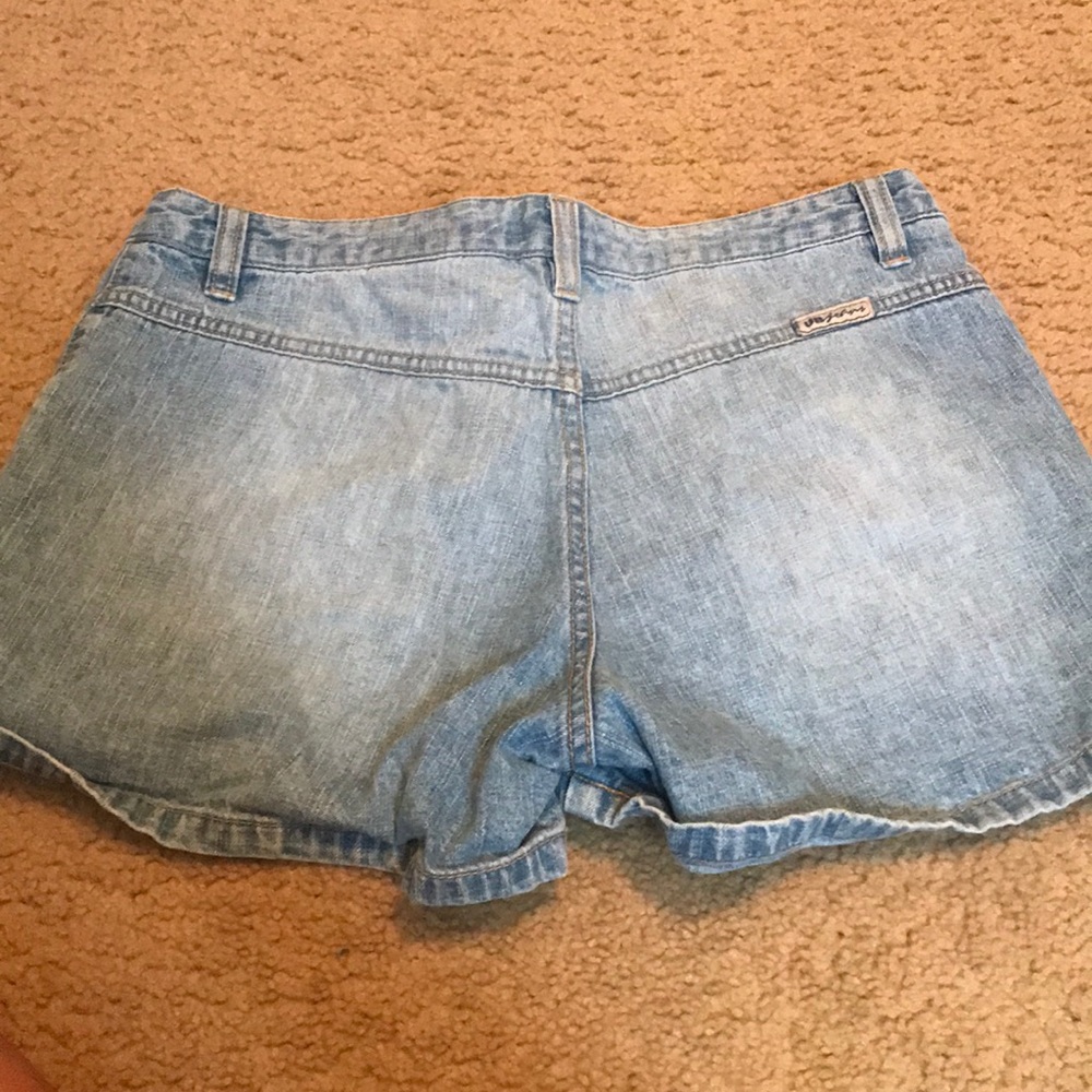 Shorts - Picture 2 of 2